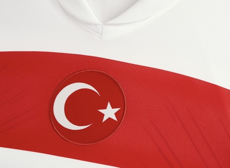 24/25 Turkey Home Jersey Crest