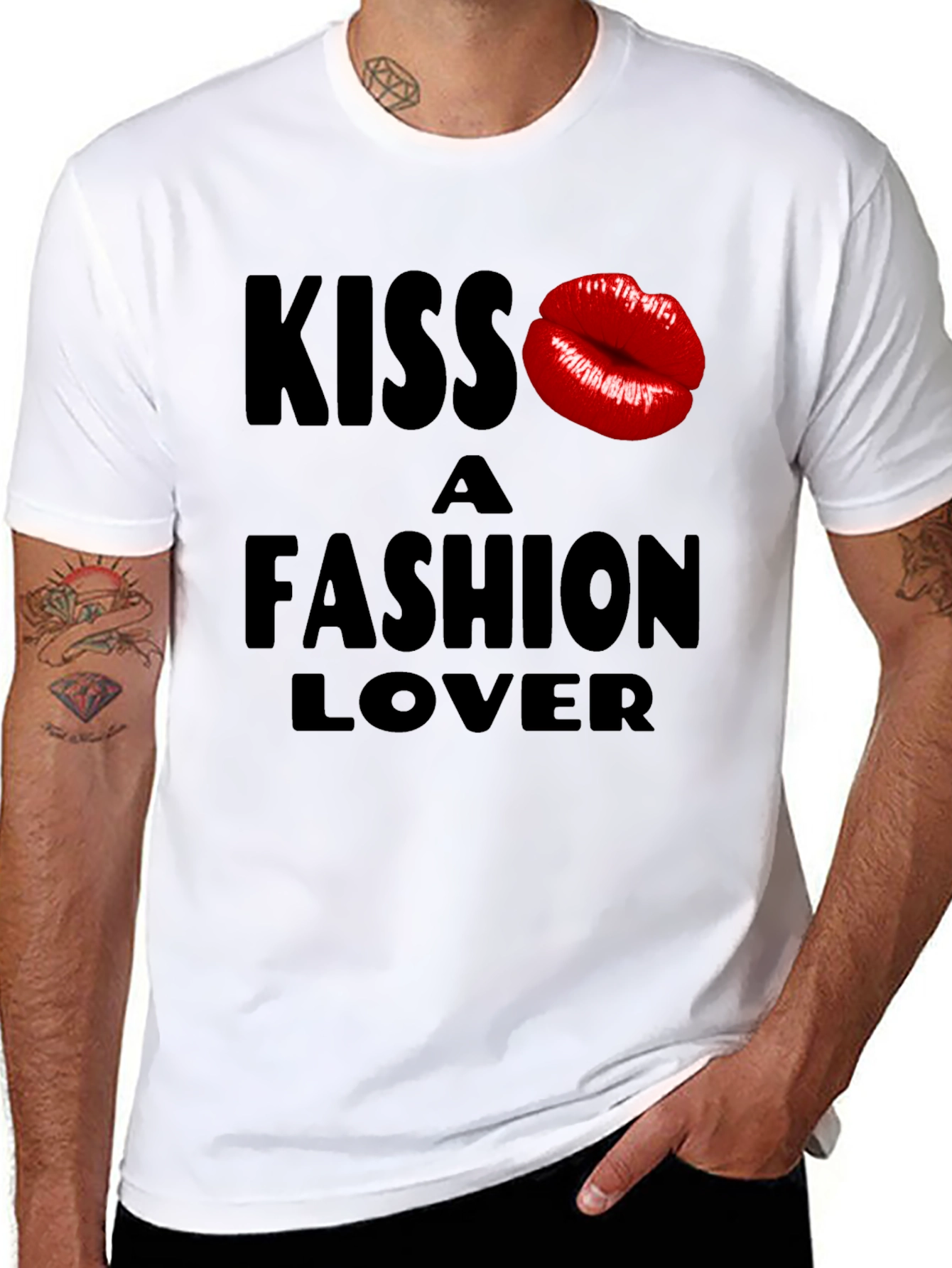 Kiss a Fashion Lover Black Graphic Tee