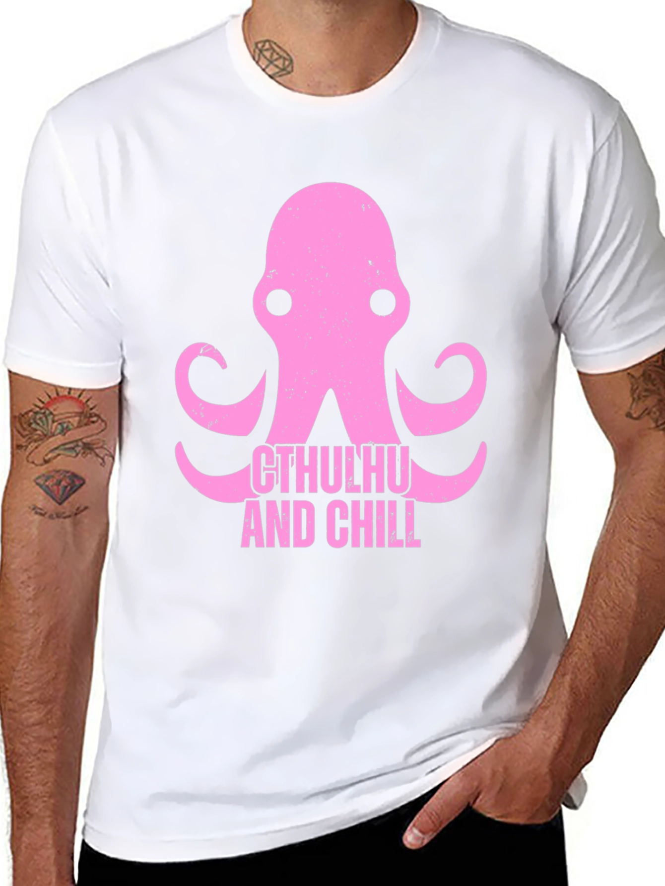 Cthulhu and Chill Graphic T-Shirt