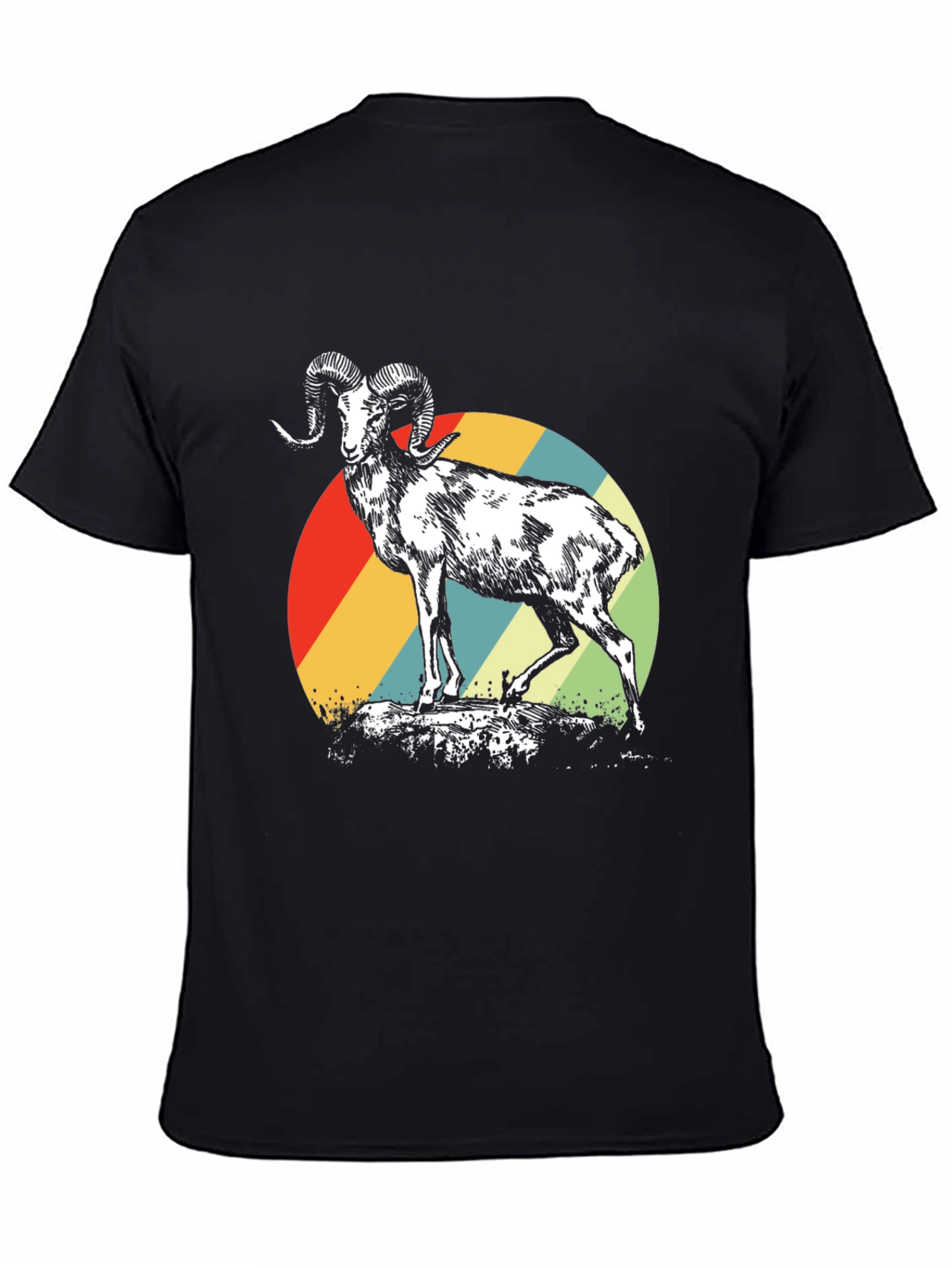 Retro Ram Graphic Tee - Stylish Mens Black T-Shirt