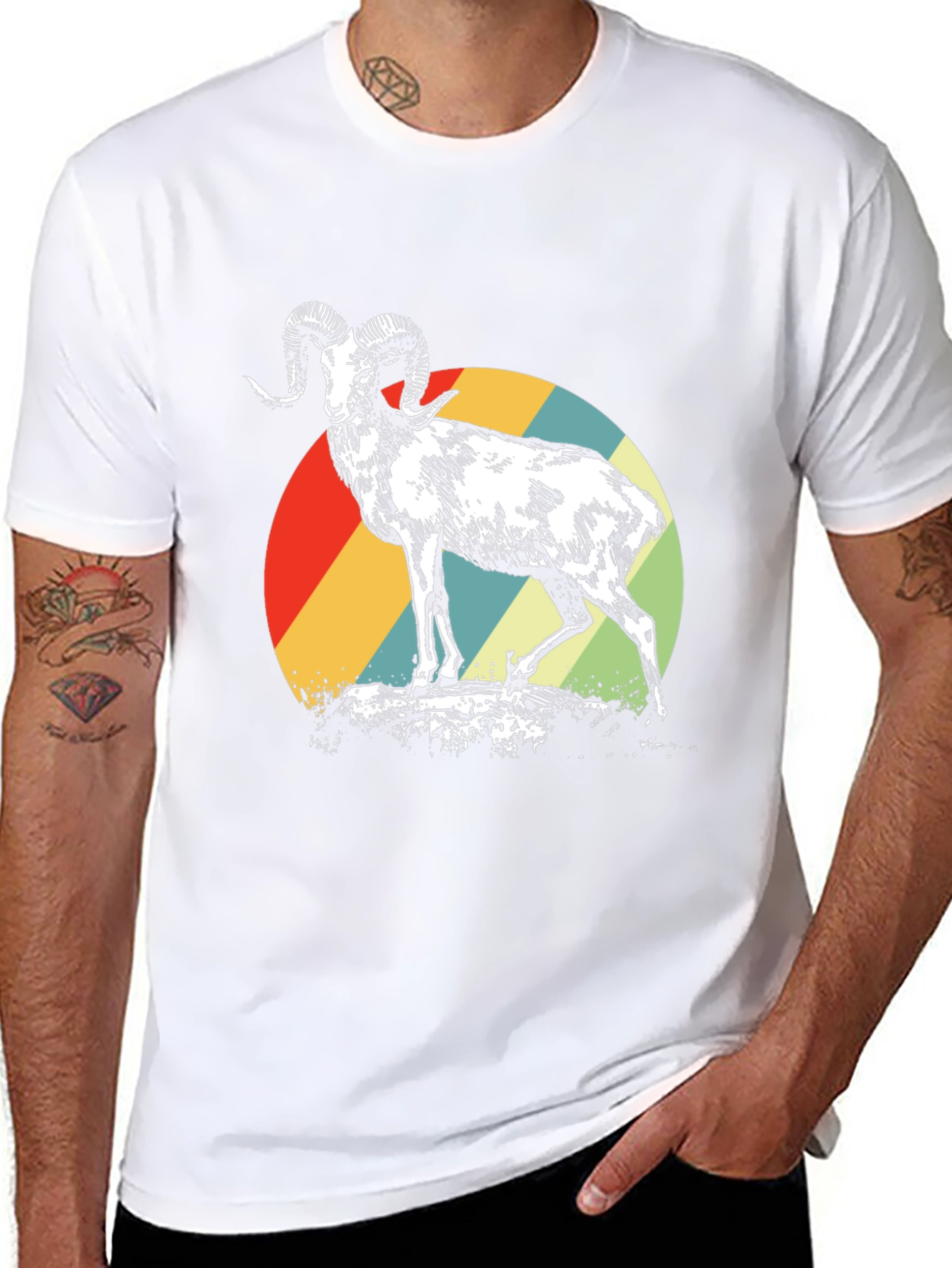 Retro Ram Graphic Tee - Stylish Mens Black T-Shirt