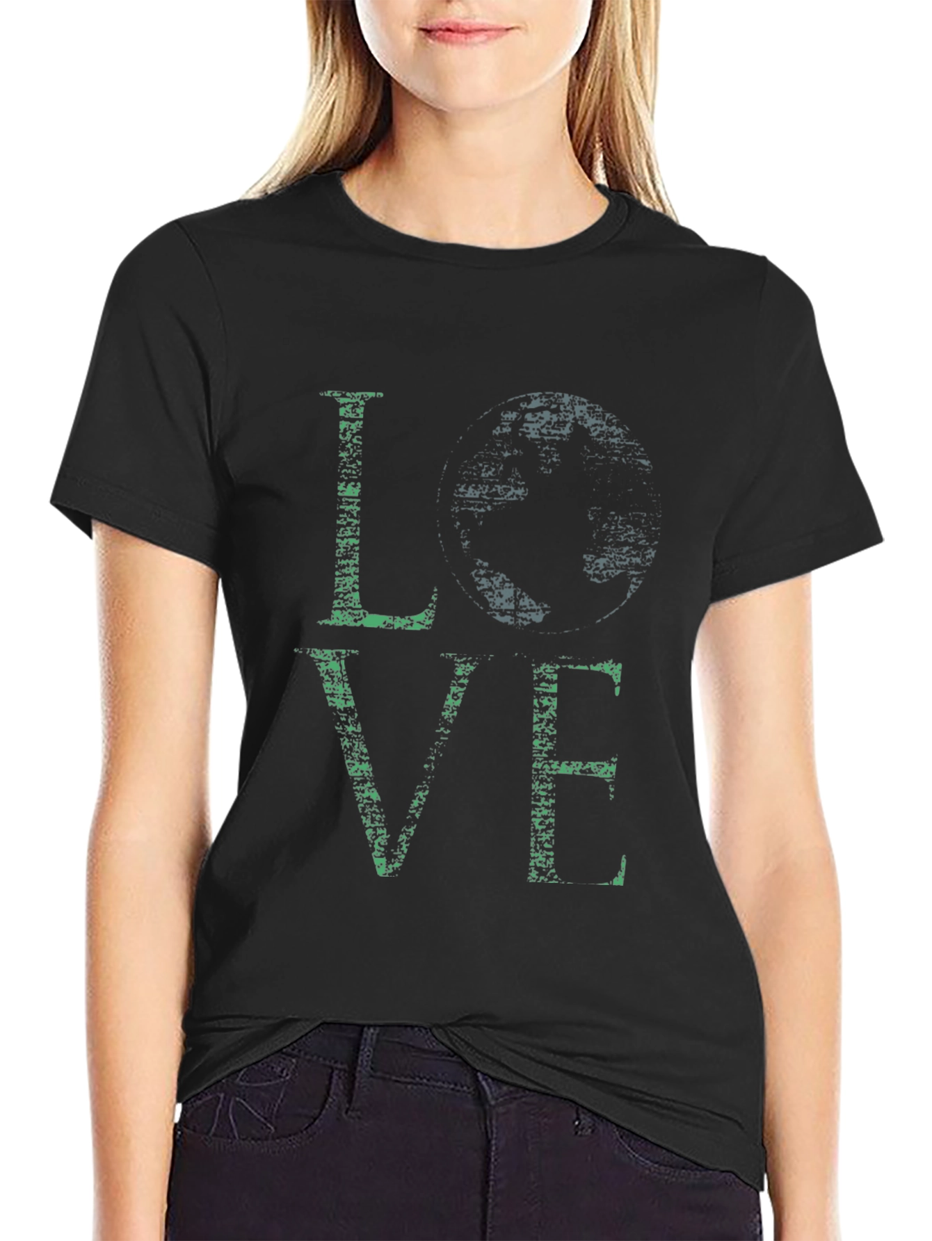 Love Shamrock Graphic Tee - Black Casual T-Shirt