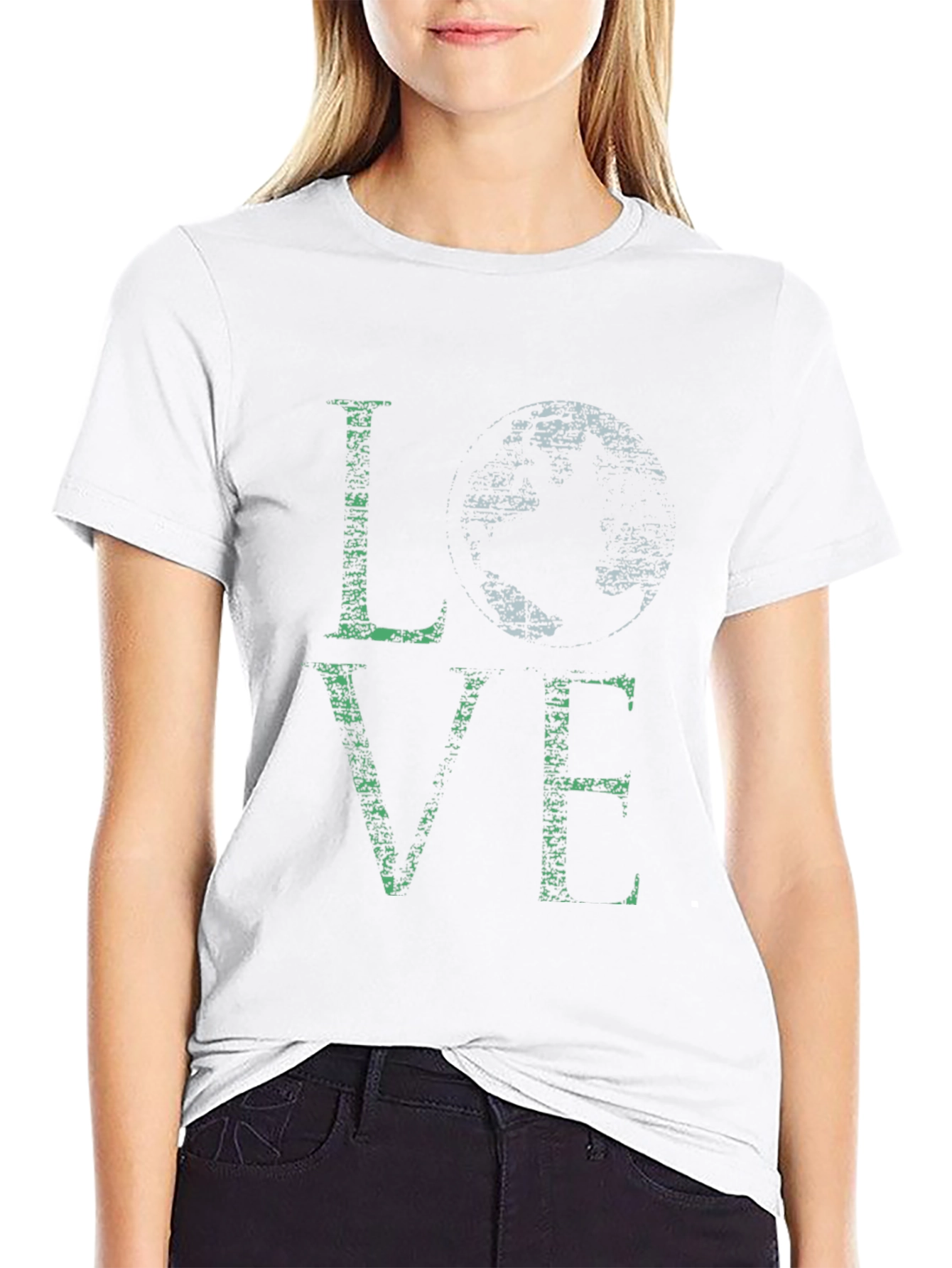 Love Shamrock Graphic Tee - Black Casual T-Shirt