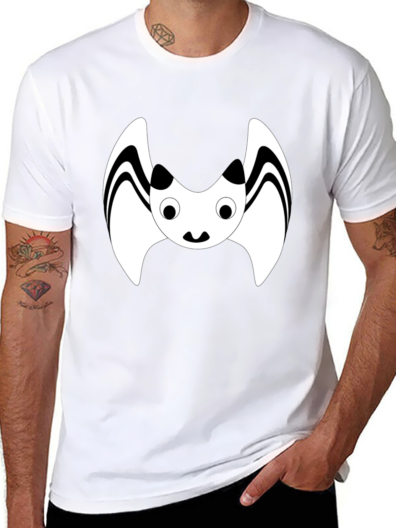 Cute Cartoon Bat Graphic Black T-Shirt