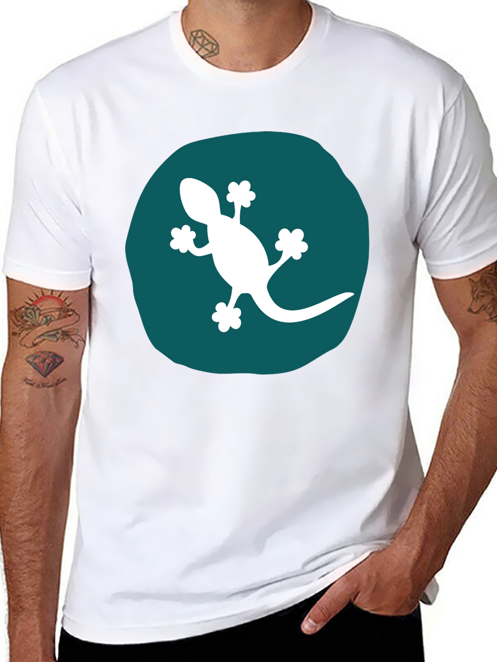 Gecko Graphic Tee - Modern Black T-Shirt