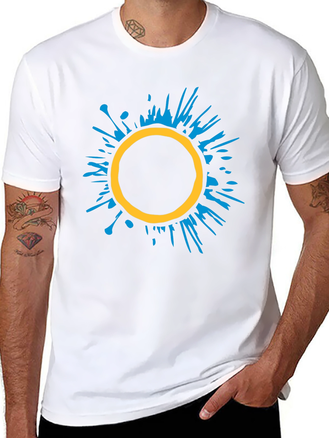 Abstract Circle Graphic Tee - Stylish Black T-Shirt