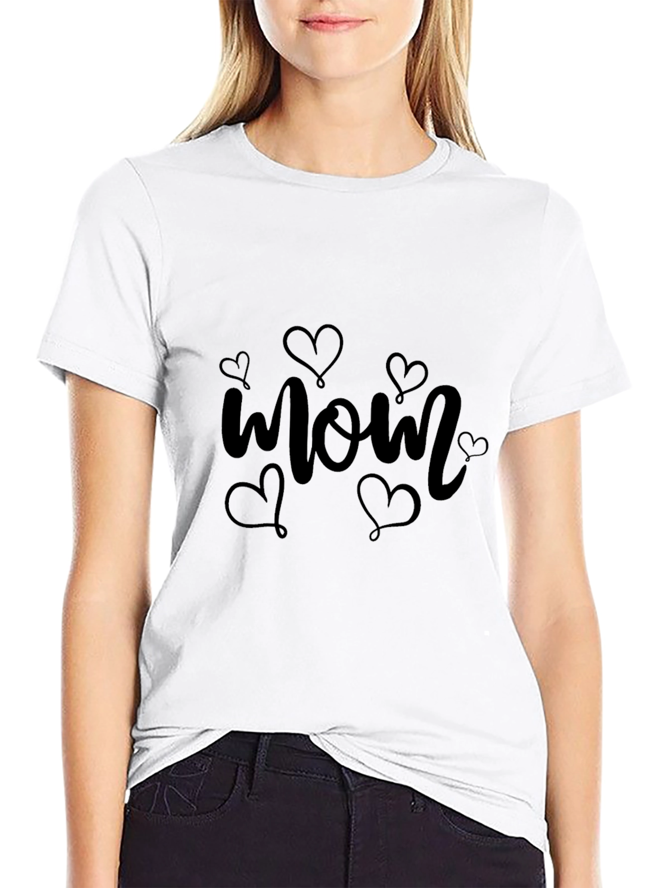 Mom Heart Graphic Tee - Stylish Black T-Shirt