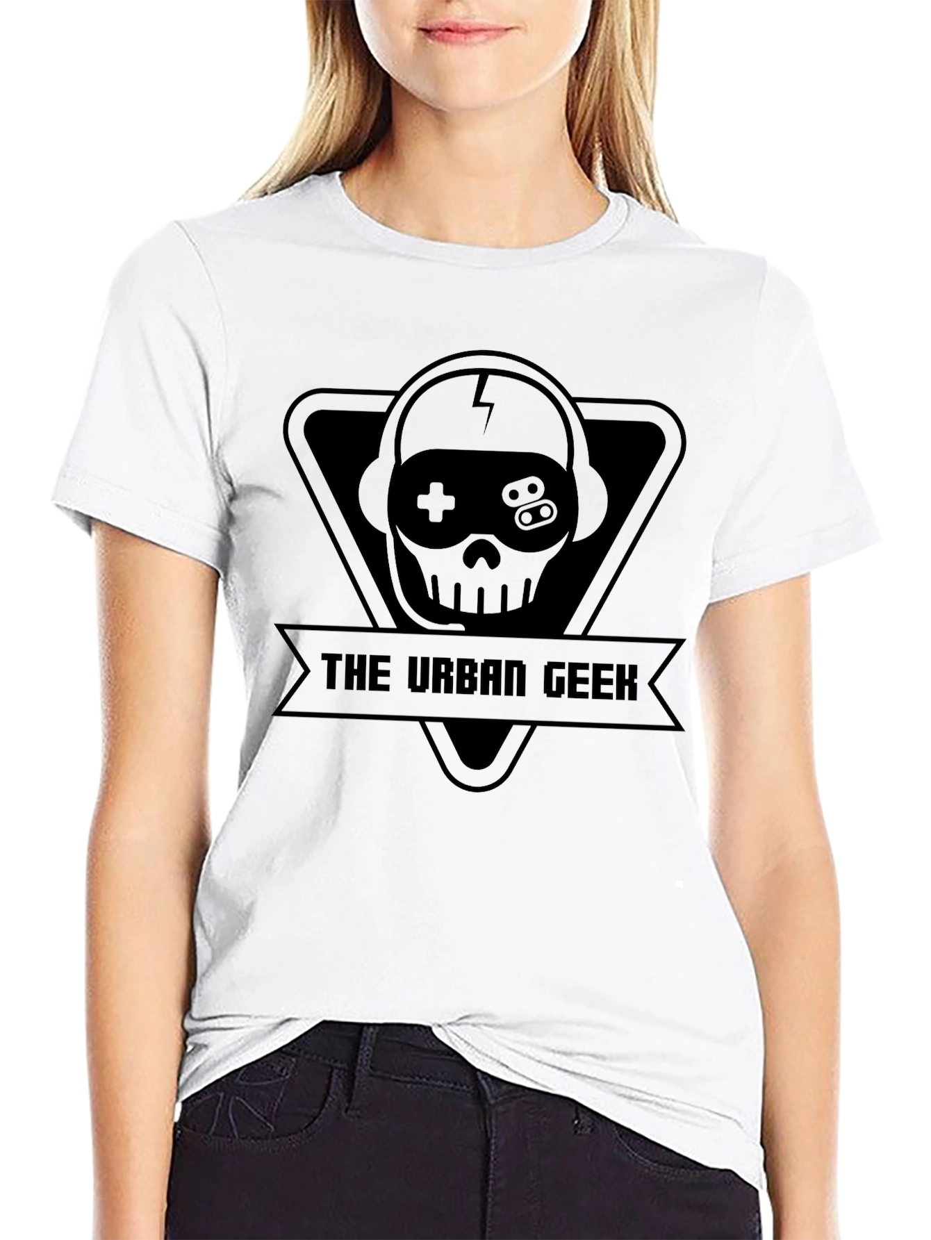 The Urban Geek T-Shirt - Skull & Headphones Design
