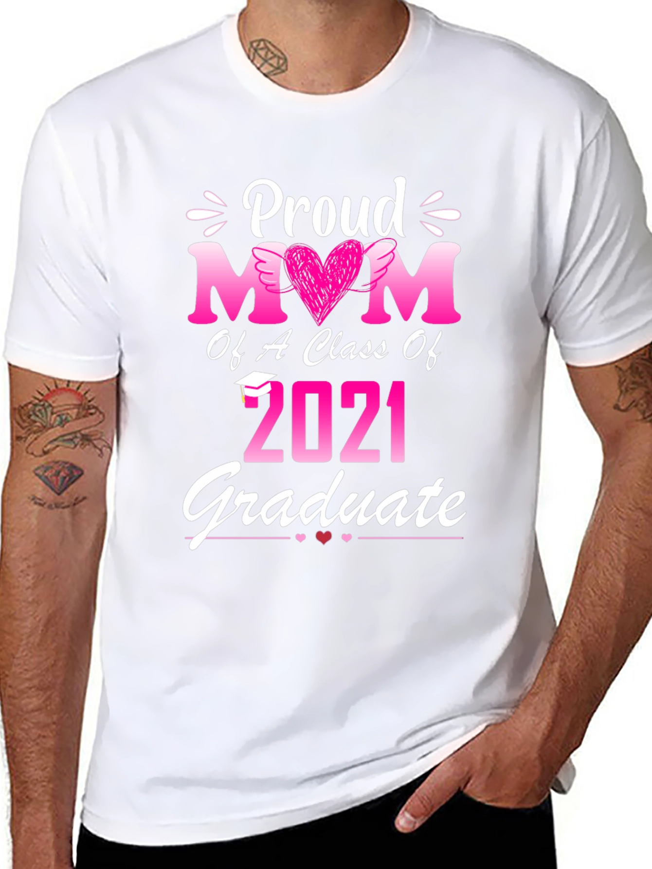 Proud Mom Class of 2021 Graduate T-Shirt