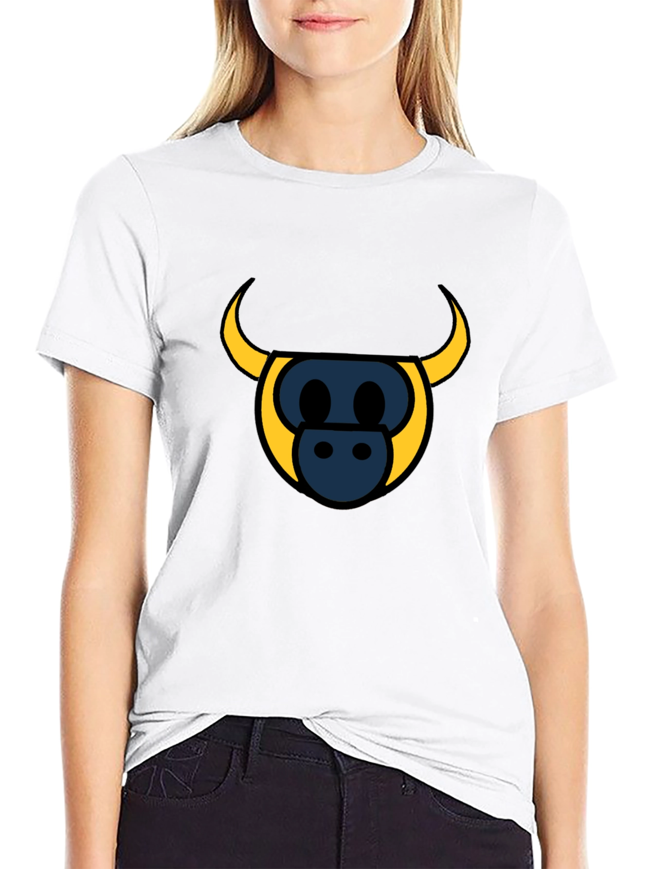 Bull Head Graphic Tee - Stylish Black T-Shirt