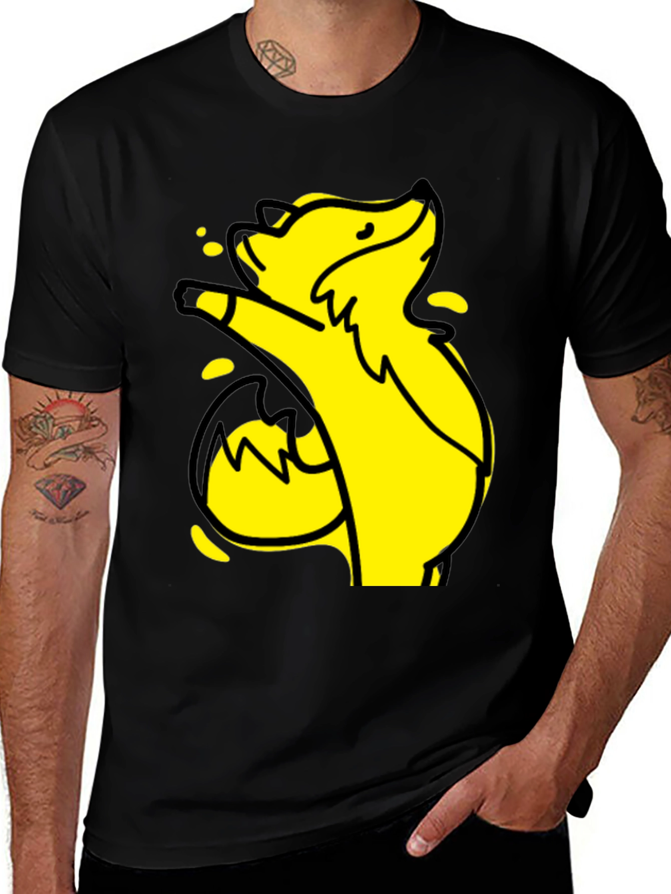 Yellow Cartoon Fox Graphic Black T-Shirt