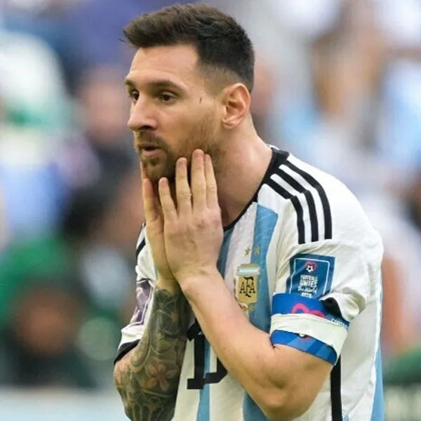 MESSI #10 Argentina 1:1 Quality Home 1:1 Fans Jersey (3 Stars And 3 Stars Font 3星字体) 2022/23 ★★ Detail 4