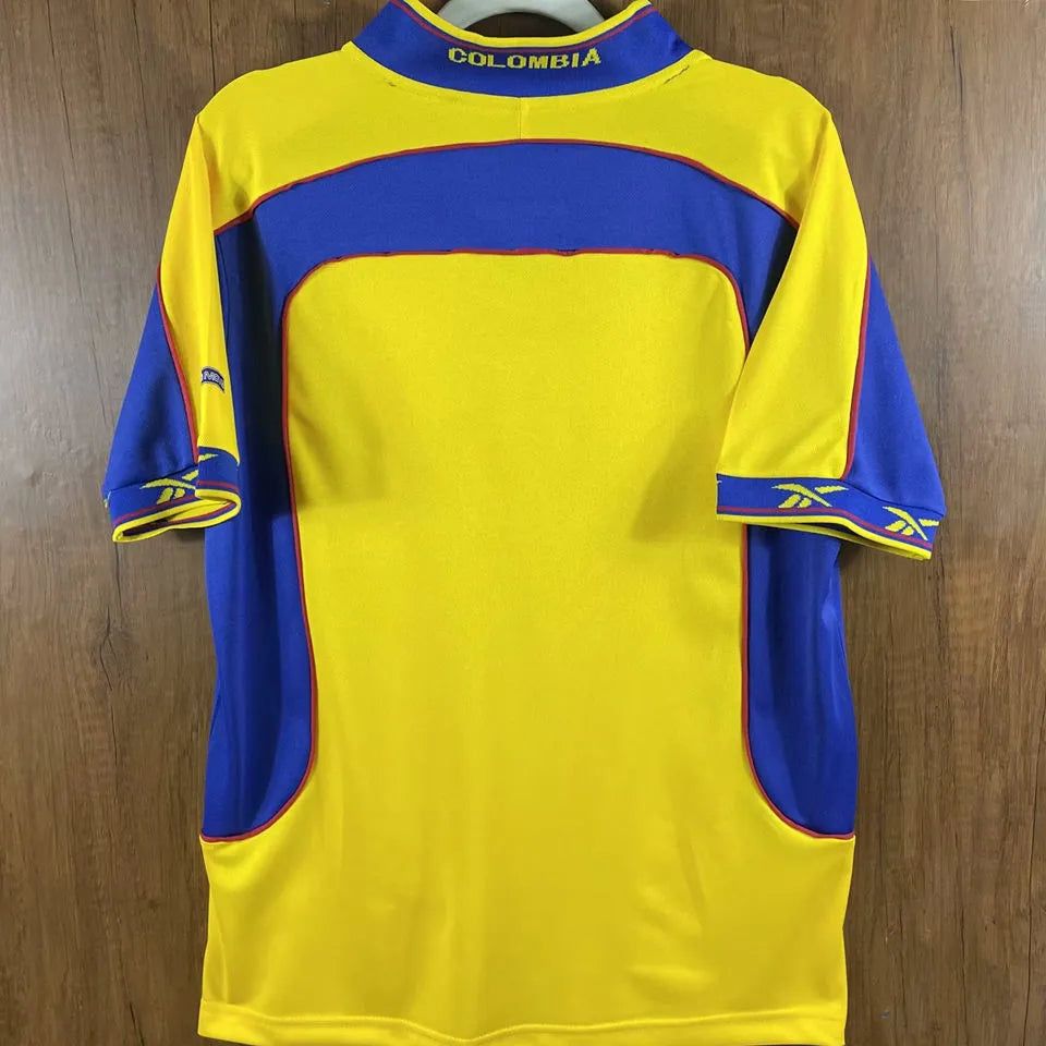 2001/02 Colombia Home Yellow Retro Soccer Jersey Detail 1