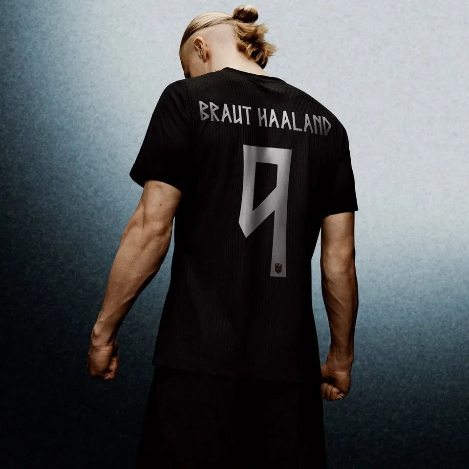 2026/27 Norway Away Black Fans Soccer Jersey (Have Right Patch 有右臂章 白底黑字） Detail 2