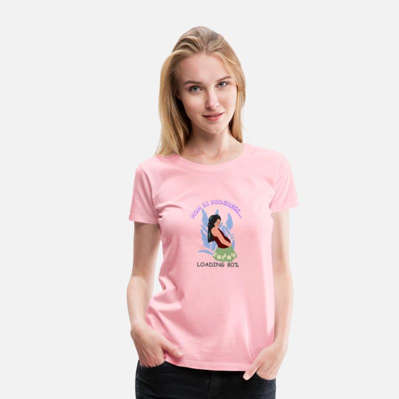Awesome New Mom – Cute Motherhood Gift Tee