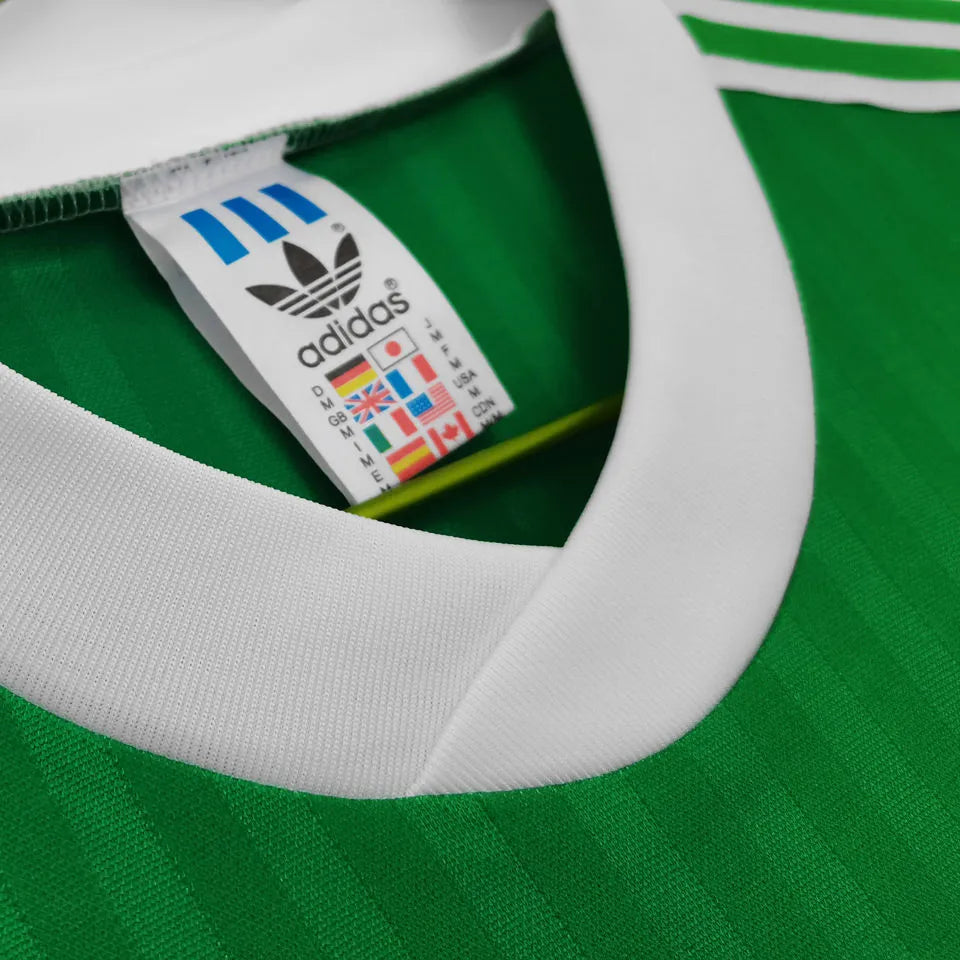 1990 Cameroun Home Green Retro Soccer Jersey Detail 4
