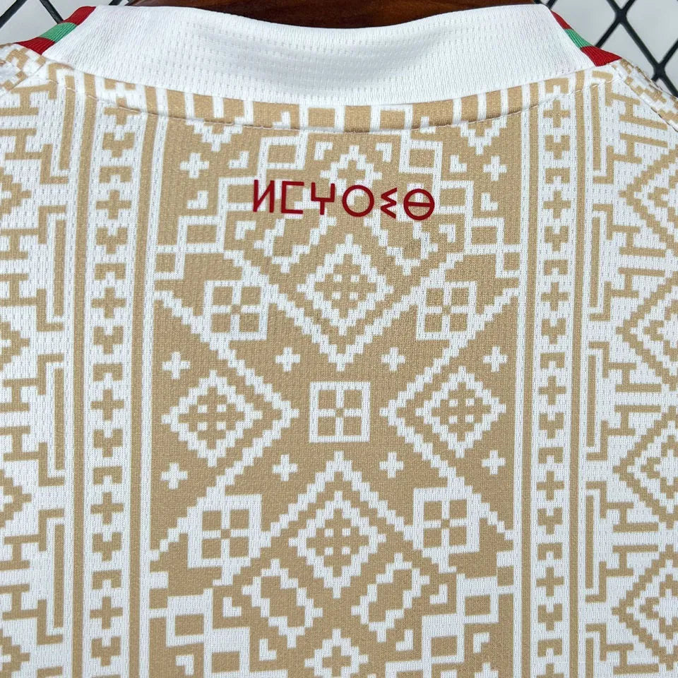 2026/27 Morocco Away White Fans Soccer Jersey (Have Right Patch 有右臂章 黑底白字） Detail 2