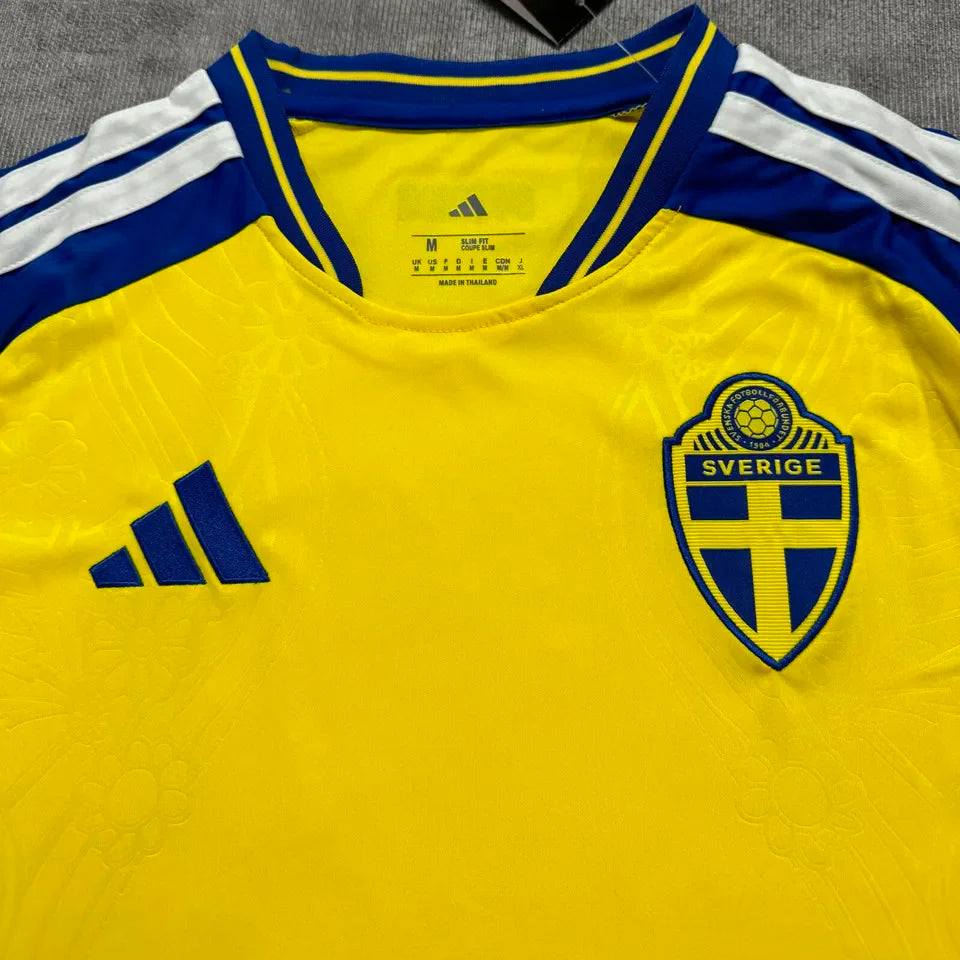2026/27 Sweden Home Yellow Fans Soccer Jersey Detail 4