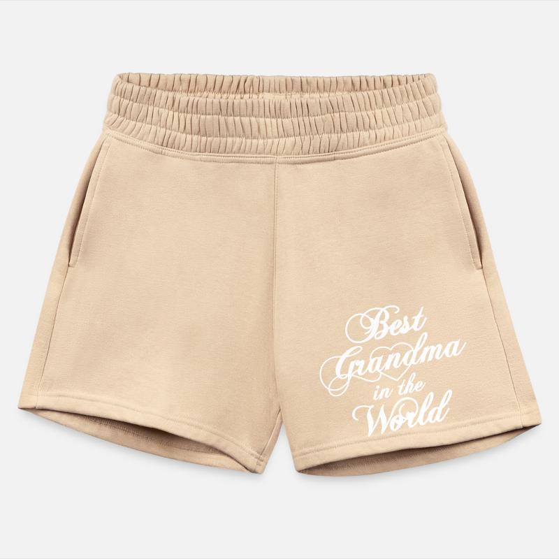 Best Grandma In the World Heart Love Logo