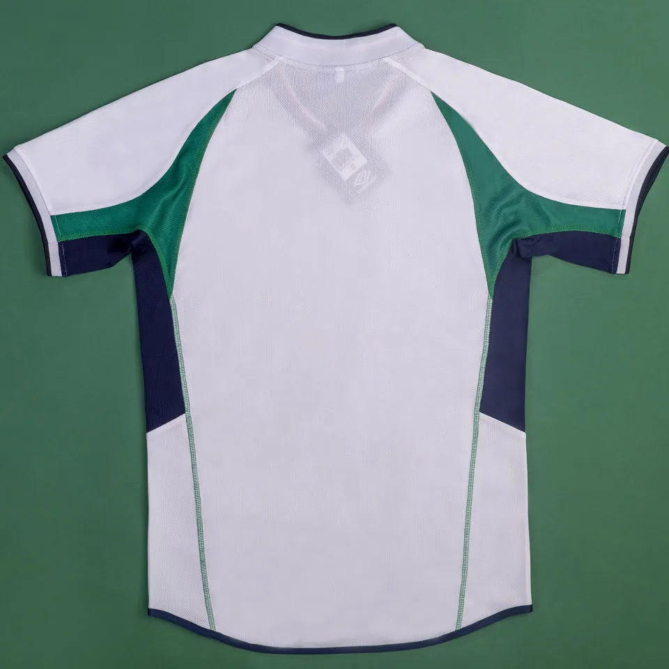 2002 Ireland Away White Retro Soccer Jersey Detail 2