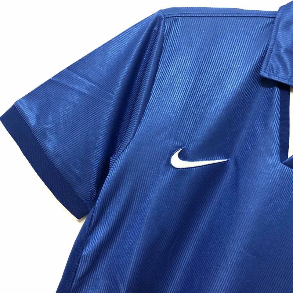 1998 Italy Home Blue Retro Soccer Jersey Detail 4