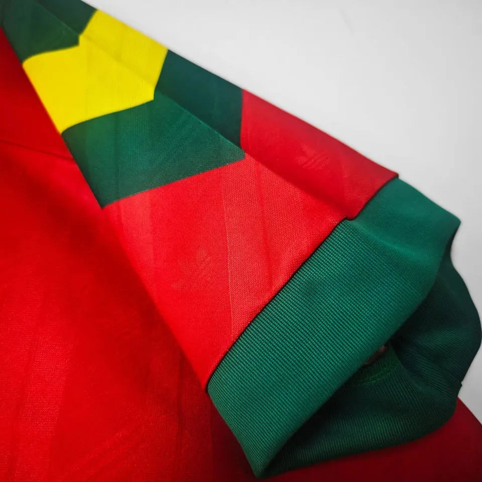 1992/94 Portugal Home Retro Soccer Jersey Detail 4