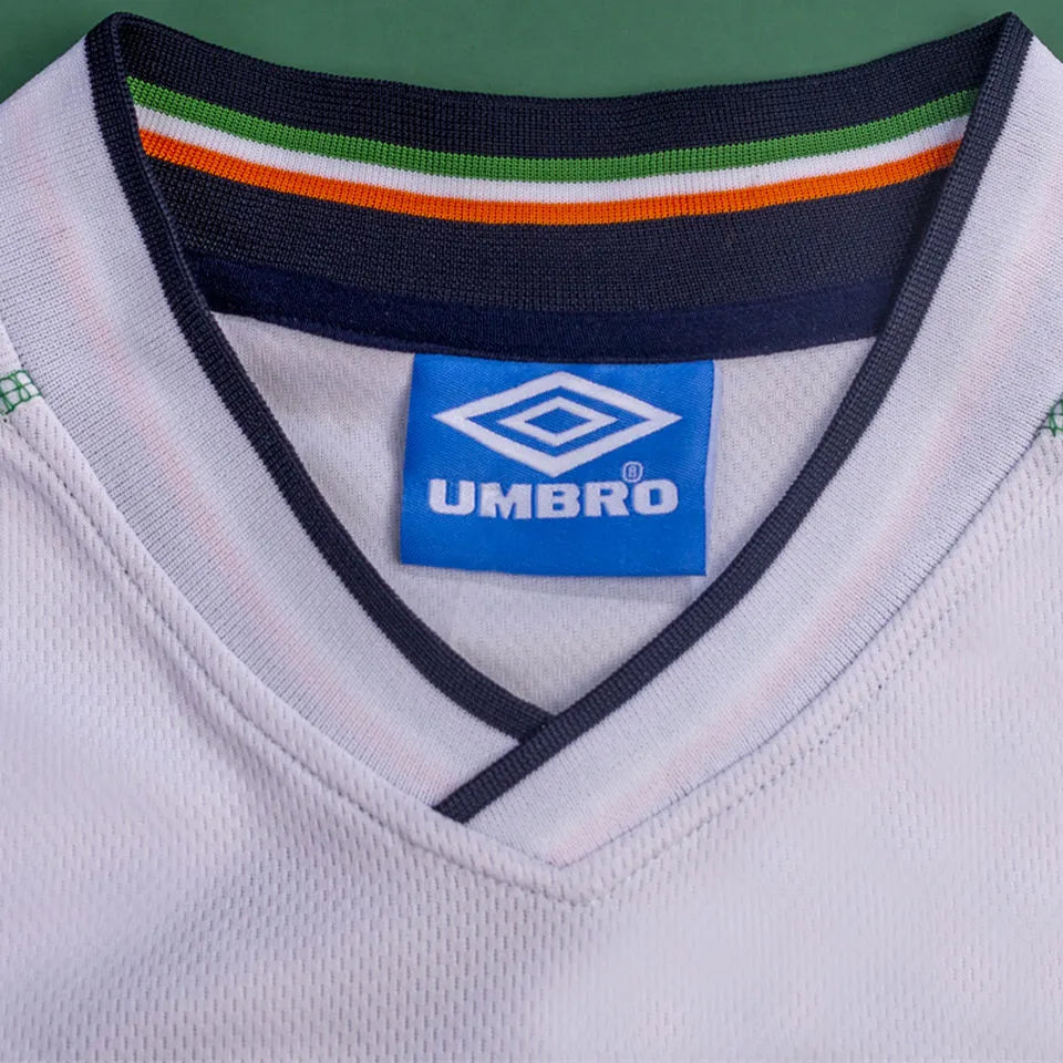 2002 Ireland Away White Retro Soccer Jersey Detail 1