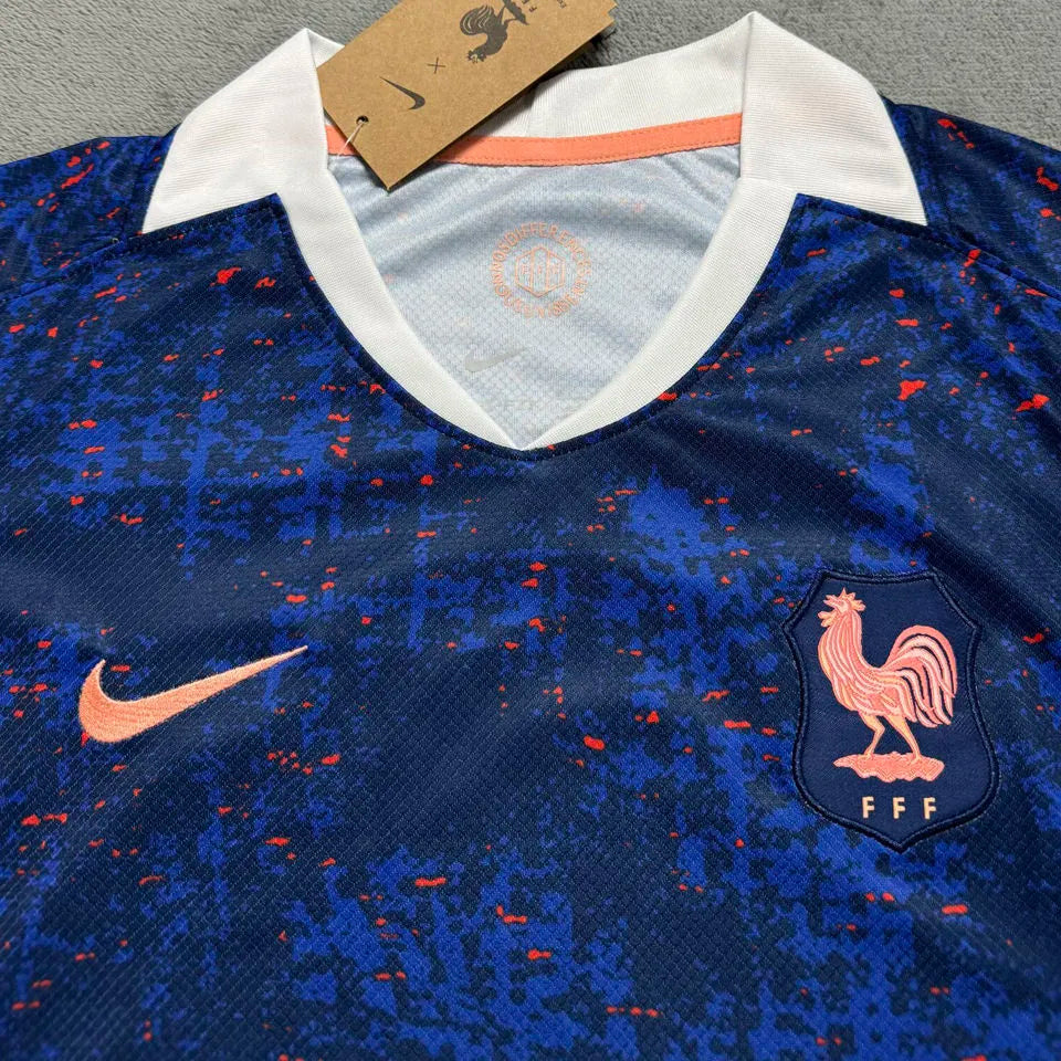 2025/26 France Home Blue Women Soccer Jersey 女 Detail 4