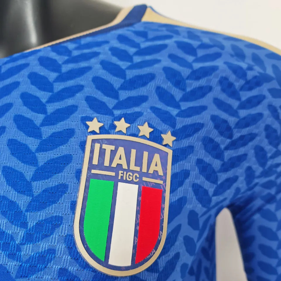 2026/27 Italy Home Blue Player Version Long Sleeve Soccer Jersey Detail 3