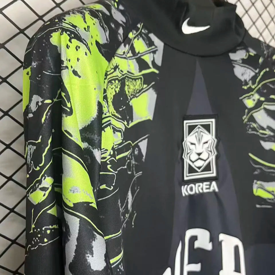 2026/27 Korea Goalkeeper Long Sleeve Soccer Jersey Detail 1
