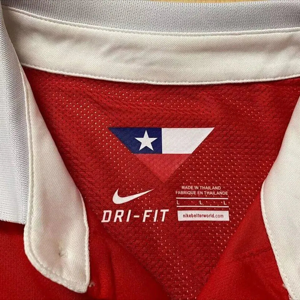 2015/16 Chile Home Red Retro Soccer Jersey Detail 1