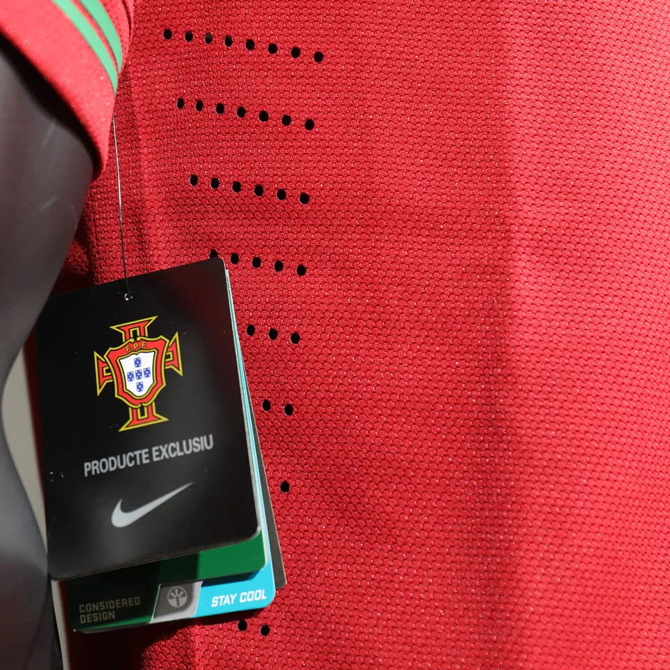 2012 Portugal Home Retro Player Version Soccer Jersey 球员版 Detail 4