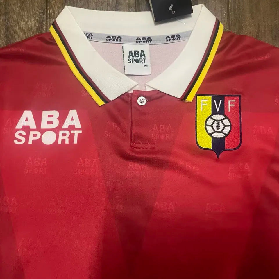 1998 Venezuela Home Red Retro Soccer Jersey Detail 1