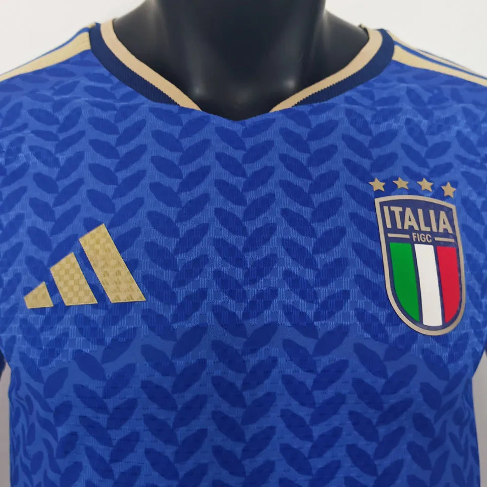2026/27 Italy Home Blue Player Version Long Sleeve Soccer Jersey Detail 4