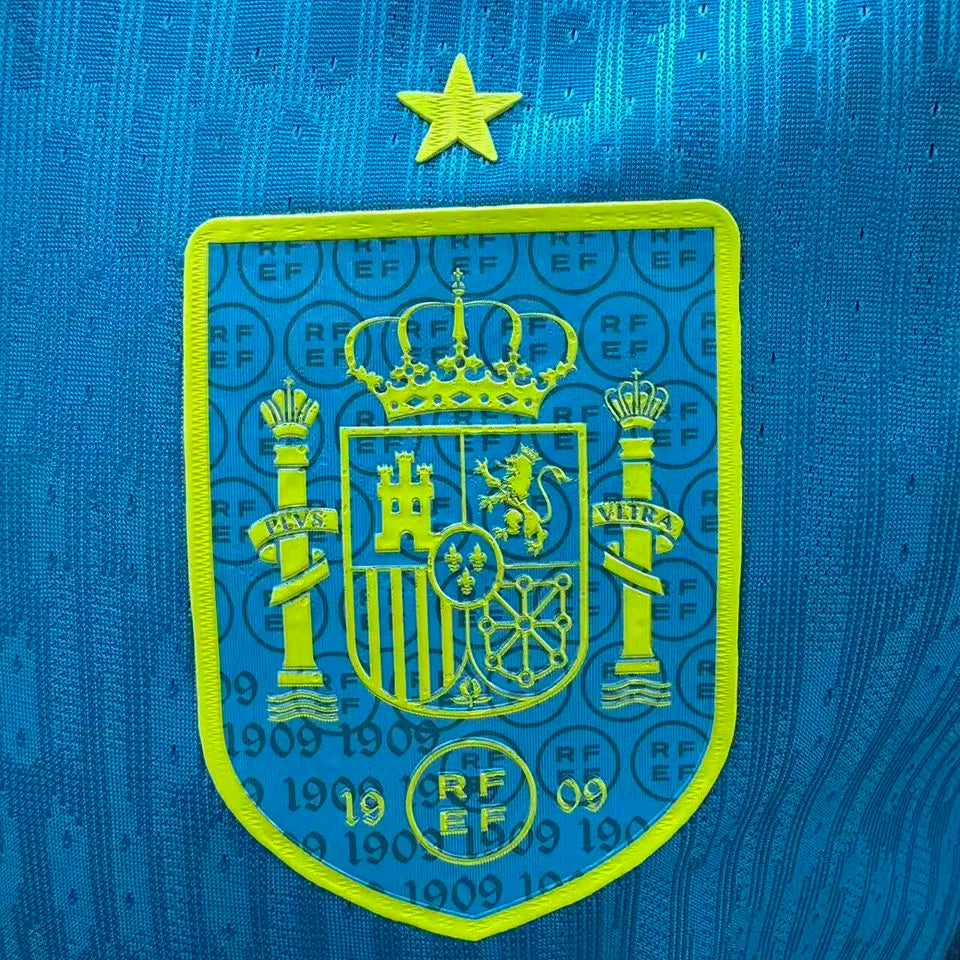2026/27 Spain Goalkeeper Player Version Soccer Jersey Detail 1