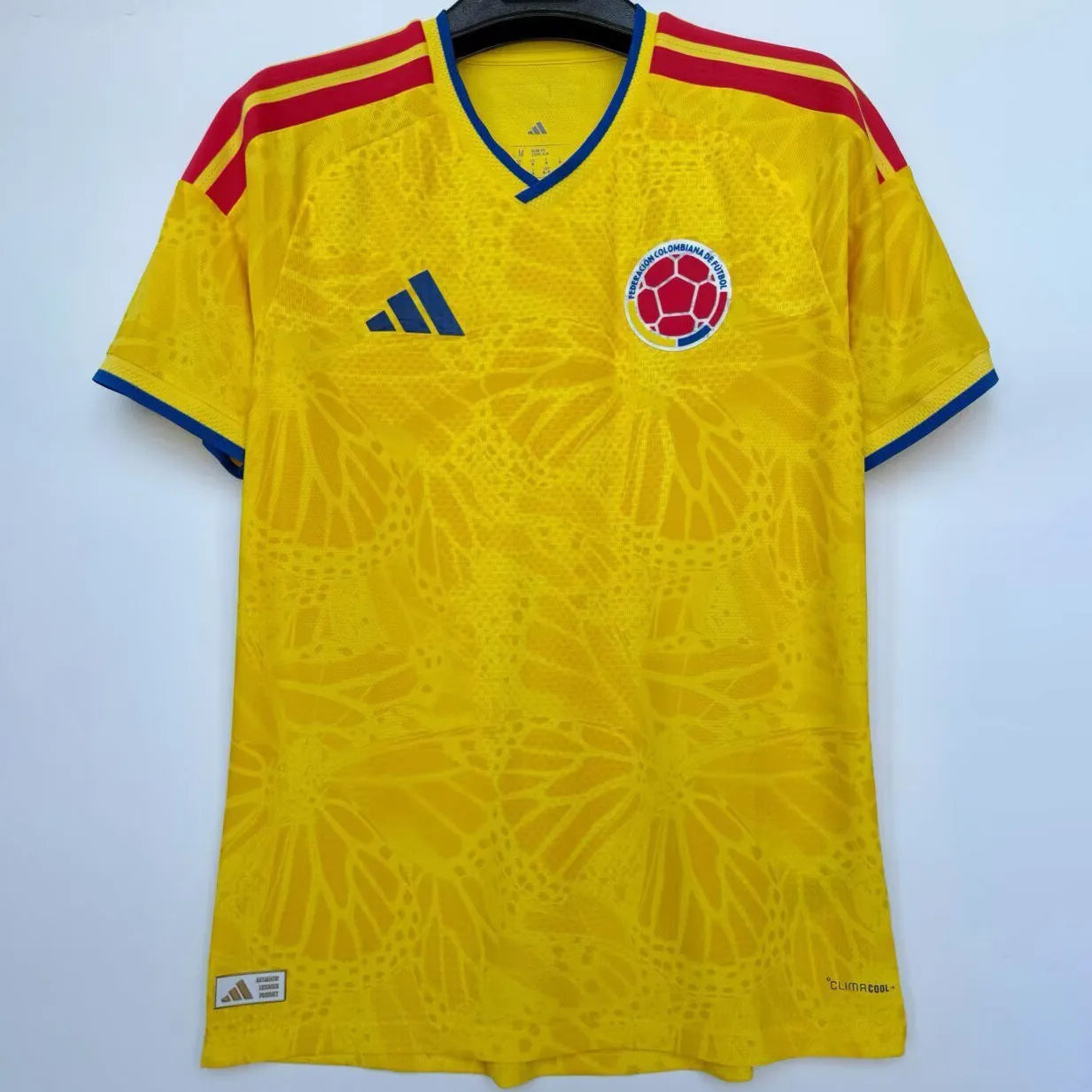 2026/27 Colombia 1:1 Quality Home Yellow Fans Soccer Jersey Detail 1