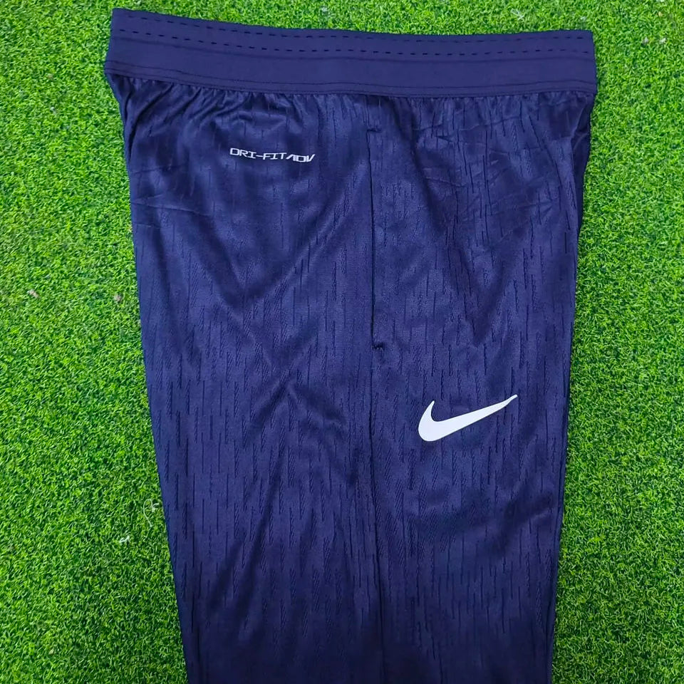 2024/25 France Sports Trousers Detail 2