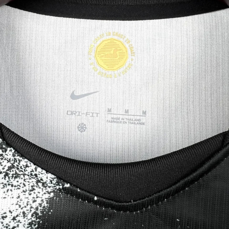 2026/27 Canada Away Fans Soccer Jersey Detail 4