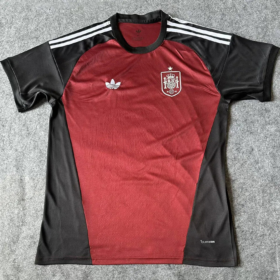 2026/27 Spain Goalkeeper Red Fans Soccer Jersey Front