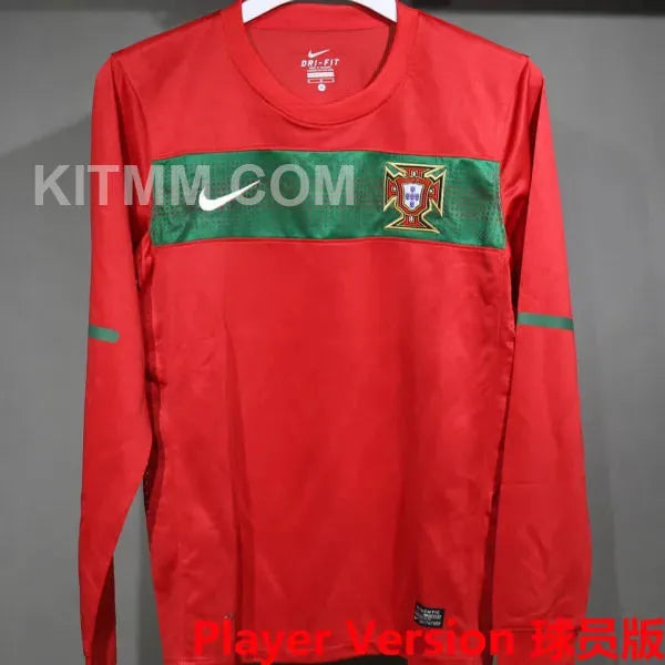 2010 Portugal Home Red Retro Player Version Long Sleeve Soccer Jersey 球员版 Detail 1