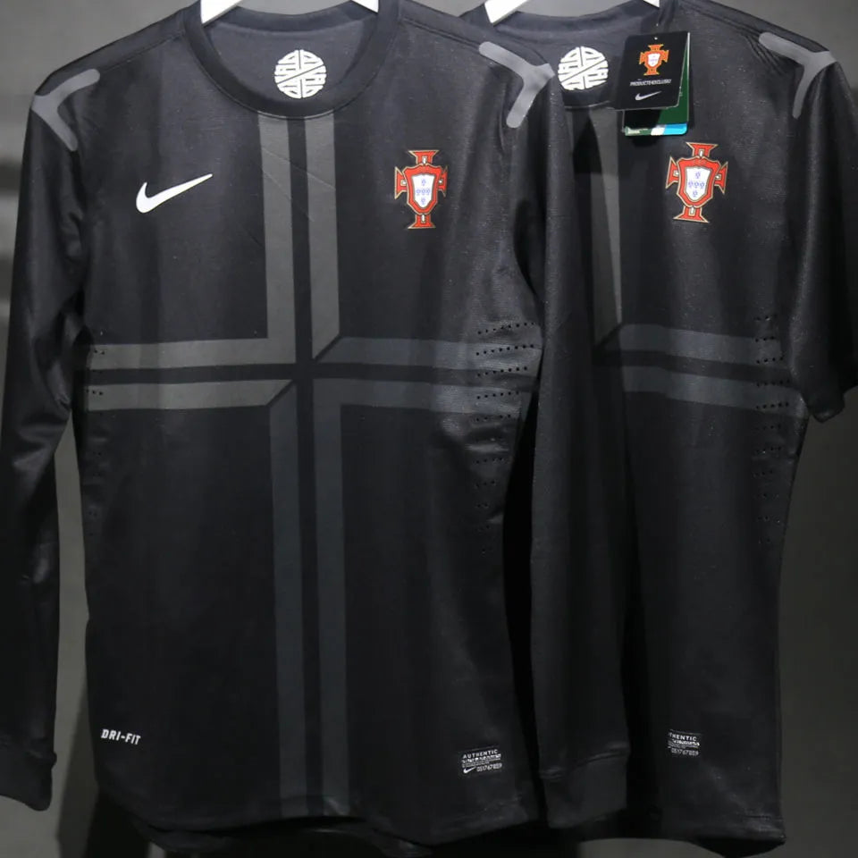 2013 Portugal Away Black Retro Player Version Long Sleeve Jersey 球员版 长袖 Detail 1