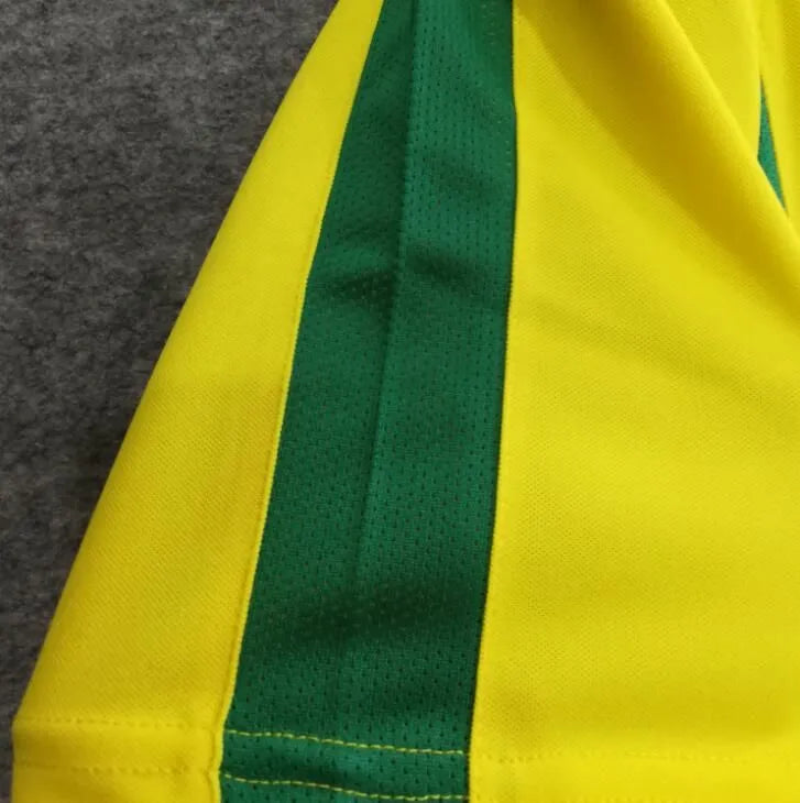 2002 Brazil Home Yellow Retro Long Sleeve Soccer Jersey Detail 2