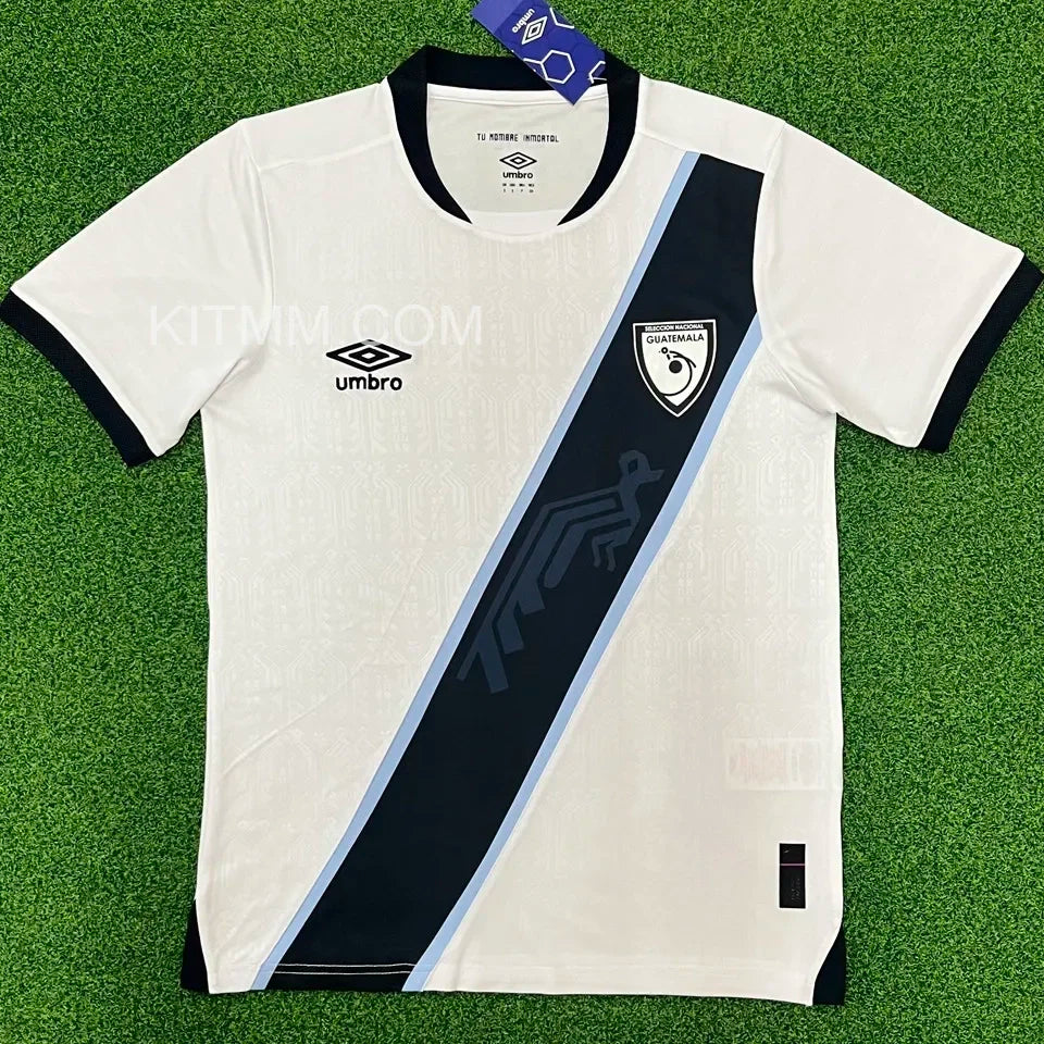 2025/26 Guatemala Home Fans Soccer Jersey Detail 1