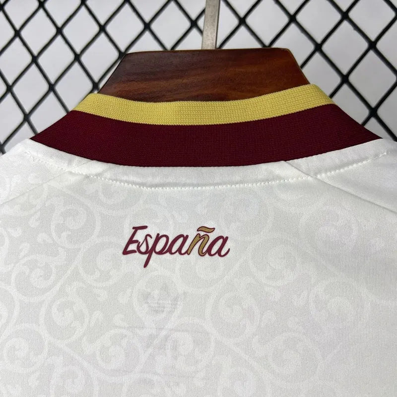 2026/27 Spain 1:1 Quality Away X-Karol G Graphics Fans Soccer Jersey Detail 4