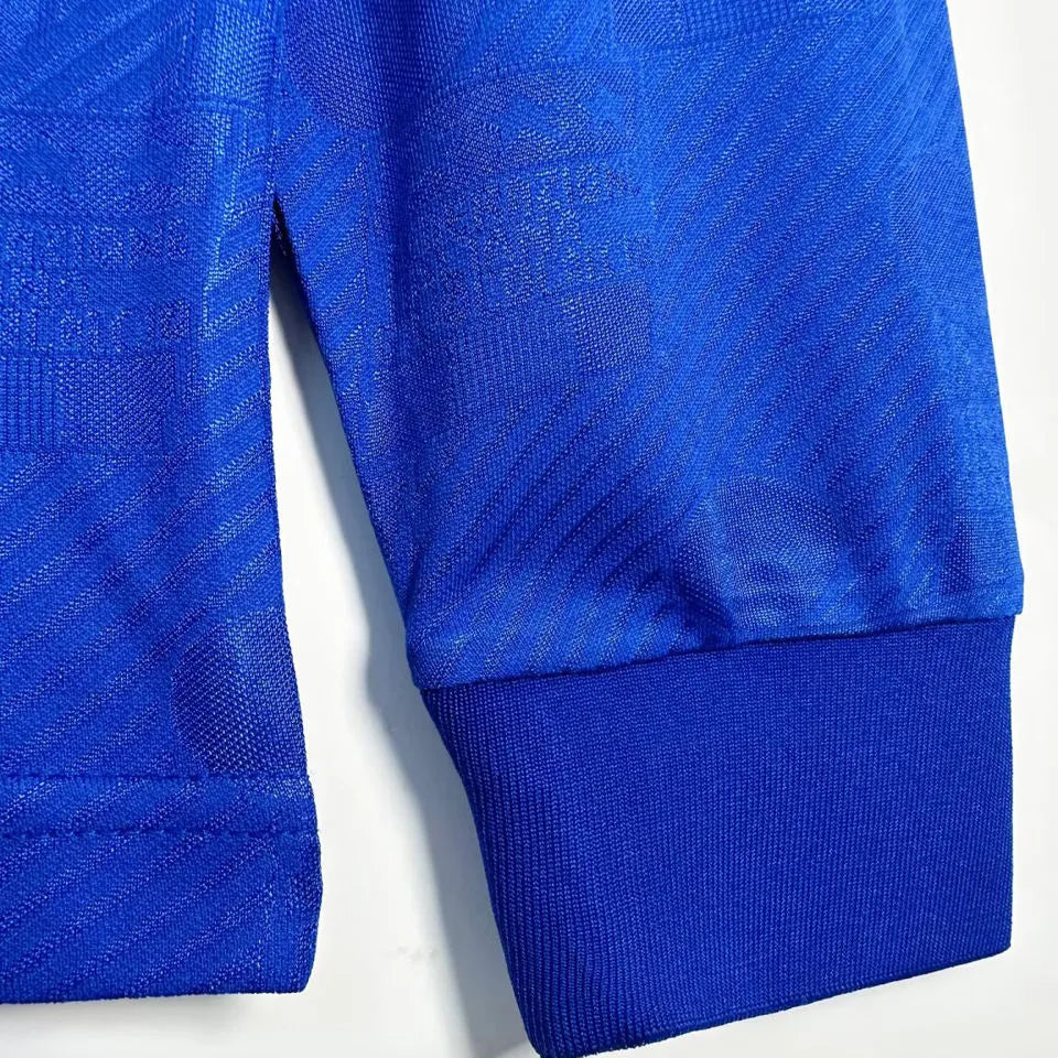 1994 Italy Home Blue Retro Long Sleeve Soccer Jersey Detail 3