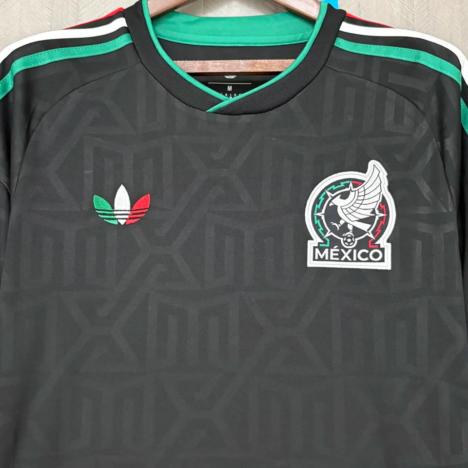 2026/27 Mexico 1:1 Quality Third Black Fans Soccer Jersey Detail 1