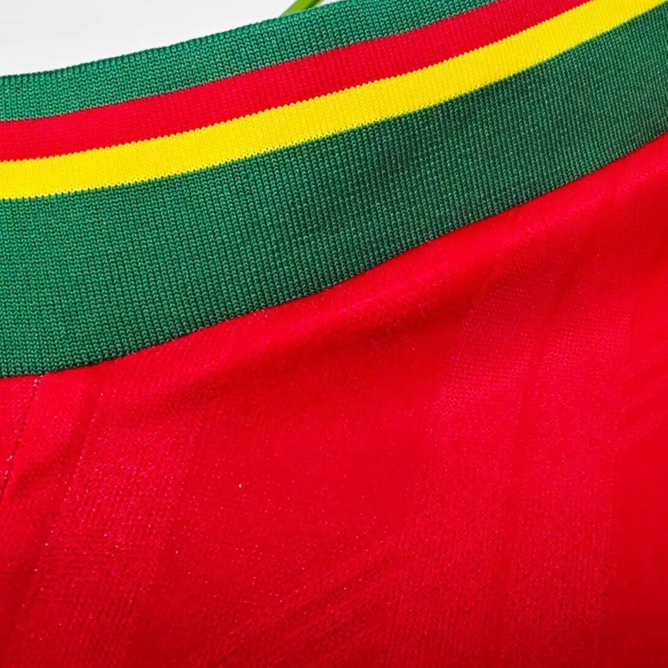 1992/94 Portugal Home Retro Soccer Jersey Detail 3