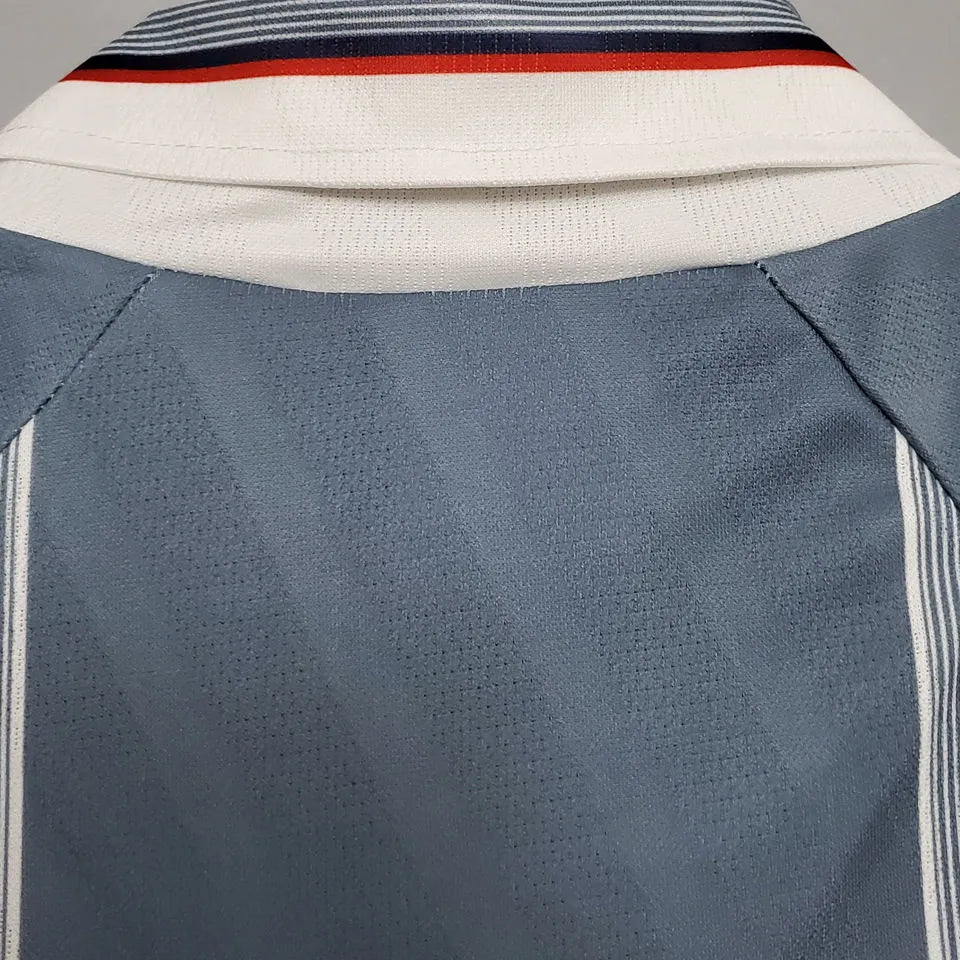 1996 England Away Grey Retro Soccer Jersey Detail 4