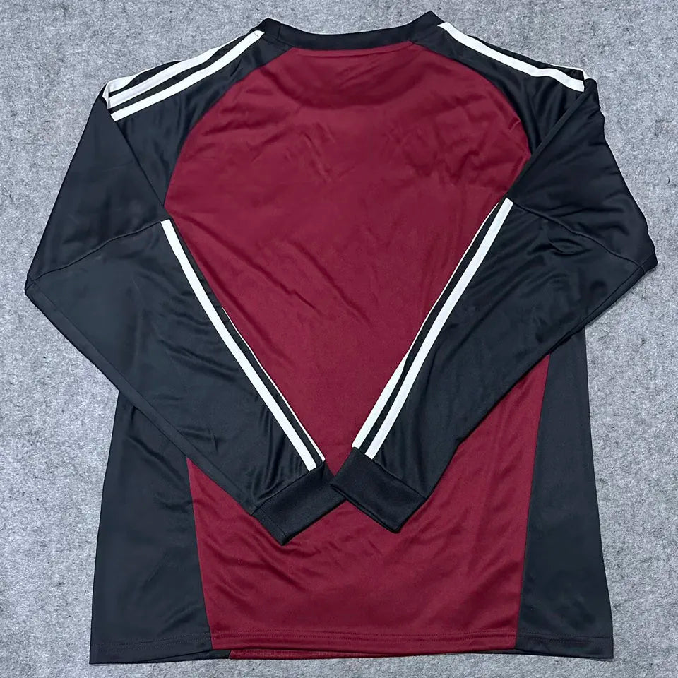 2026/27 Spain Goalkeeper Red Fans Long Sleeve Soccer Jersey Back