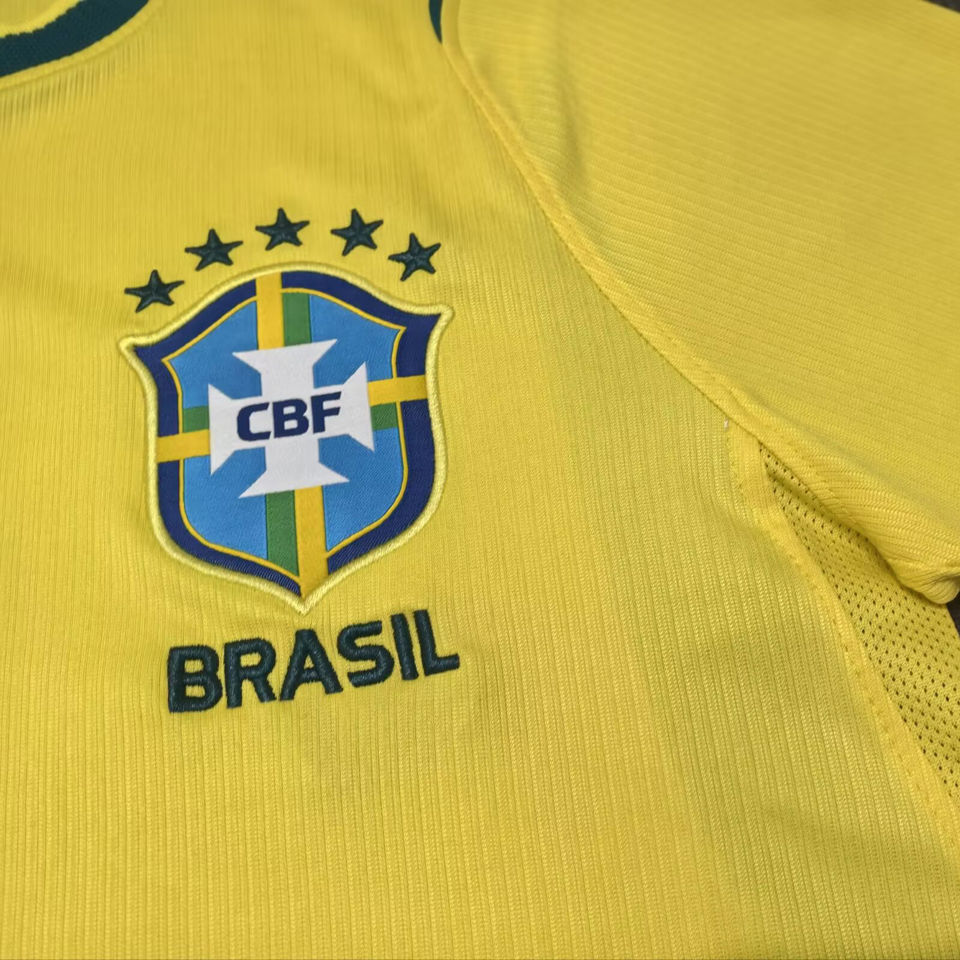 2026/27 Brazil Home Yellow Fans Long Sleeve Soccer Jersey Item NO.: 2152454 Detail 2